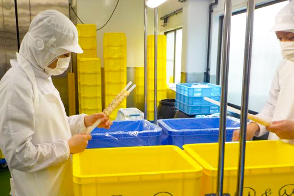 検品作業の様子